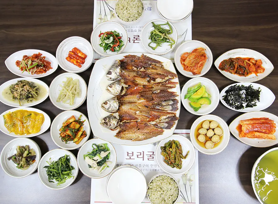 화정가든보리굴비 음식